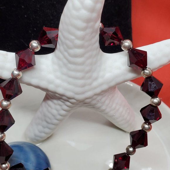 Genuine Swarovski Garnet Crystal Toggle Bracelet with One Day at Time Charm - Picture 9 of 9